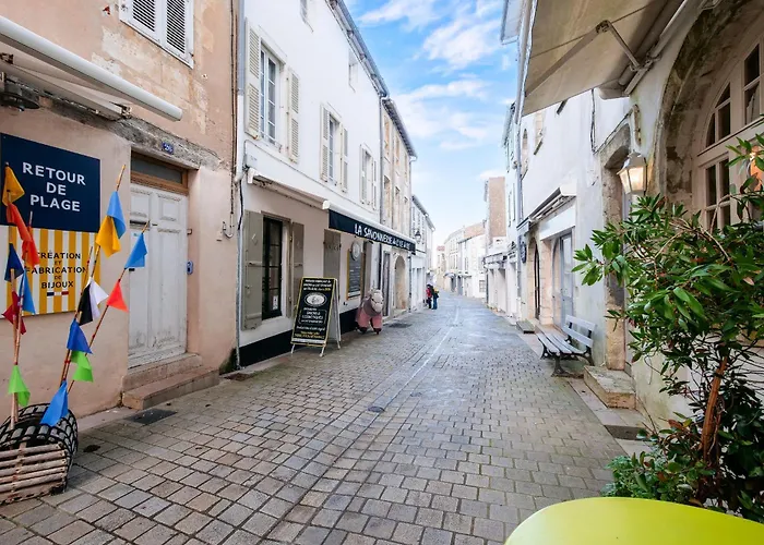 Apartamento La 24 - Avec Terrasse à 100m Du Port De Saint-martin-de-ré